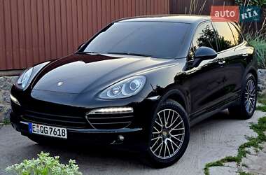 Позашляховик / Кросовер Porsche Cayenne 2011 в 