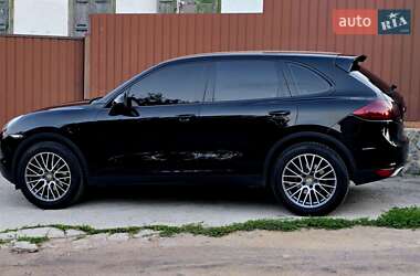 Позашляховик / Кросовер Porsche Cayenne 2011 в 