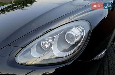 Позашляховик / Кросовер Porsche Cayenne 2011 в 