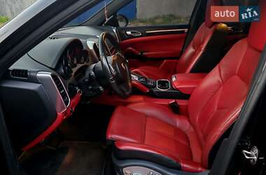 Позашляховик / Кросовер Porsche Cayenne 2011 в 