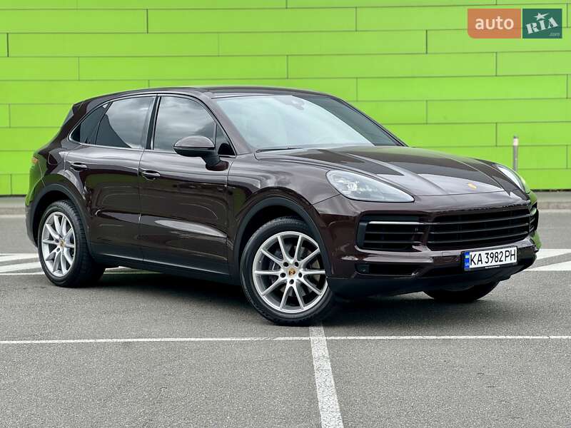 Позашляховик / Кросовер Porsche Cayenne 2018 в Києві