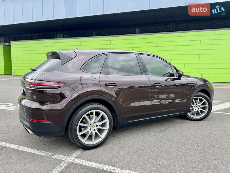 Позашляховик / Кросовер Porsche Cayenne 2018 в Києві