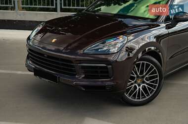 Внедорожник / Кроссовер Porsche Cayenne 2019 в 