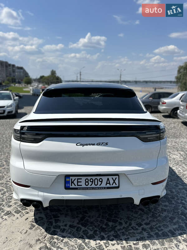 Позашляховик / Кросовер Porsche Cayenne 2020 в Дніпрі