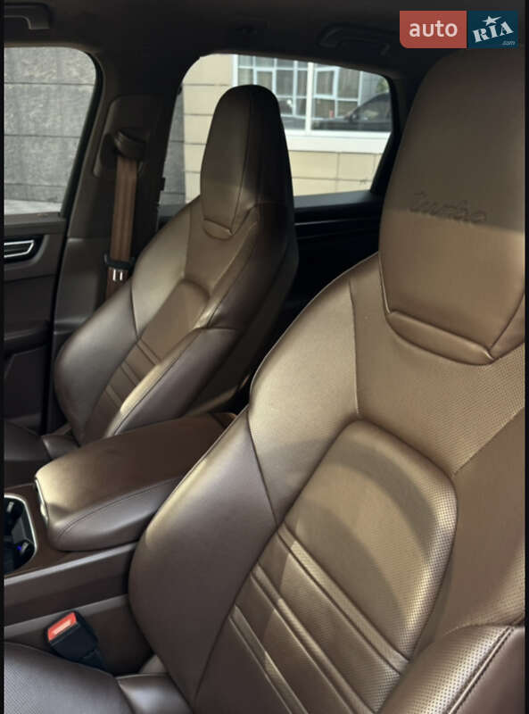 Внедорожник / Кроссовер Porsche Cayenne 2018 в Хмельницком фото 18 Внедорожник / Кроссовер Porsche Cayenne 2018 в Хмельницком