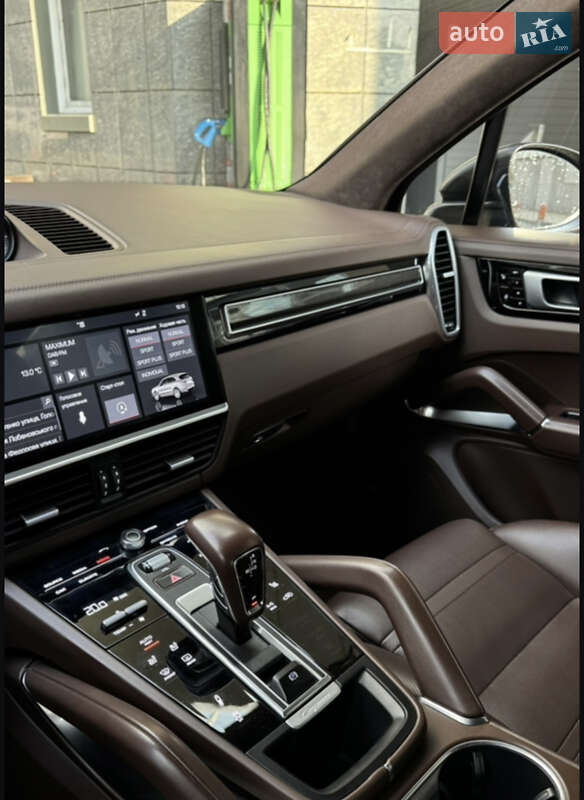 Внедорожник / Кроссовер Porsche Cayenne 2018 в Хмельницком фото 21 Внедорожник / Кроссовер Porsche Cayenne 2018 в Хмельницком