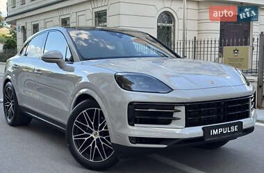 Внедорожник / Кроссовер Porsche Cayenne 2024 в 