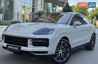 Внедорожник / Кроссовер Porsche Cayenne 2024 в 