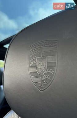 Позашляховик / Кросовер Porsche Cayenne 2019 в 
