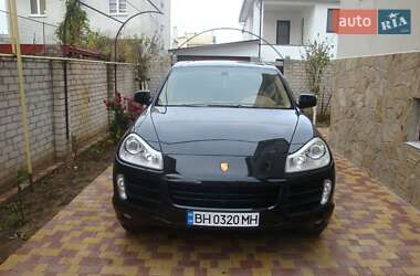Внедорожник / Кроссовер Porsche Cayenne 2008 в 