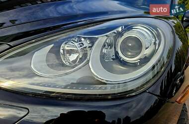 Позашляховик / Кросовер Porsche Cayenne 2013 в 