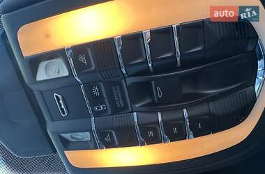 Внедорожник / Кроссовер Porsche Cayenne 2010 в 