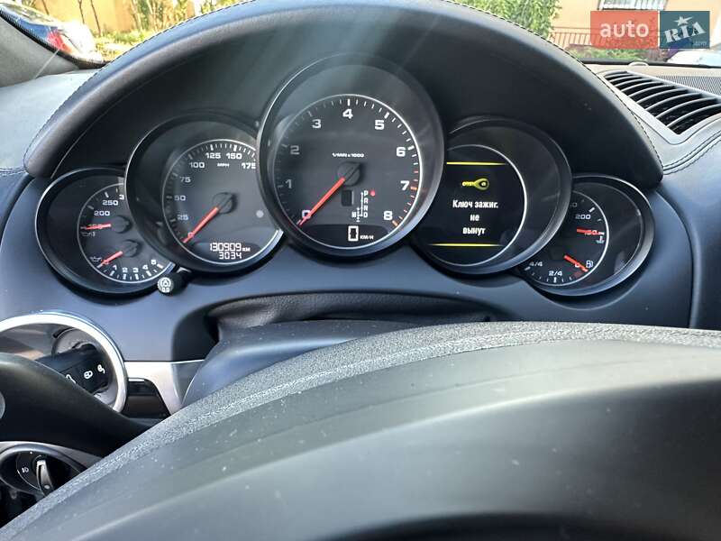 Внедорожник / Кроссовер Porsche Cayenne 2010 в Одессе