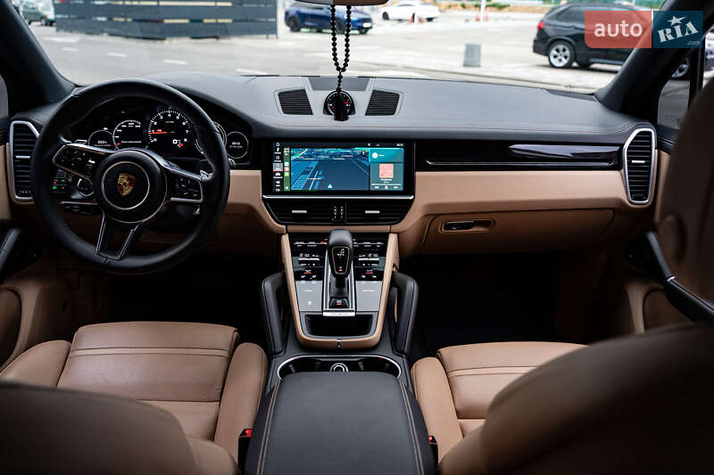 Позашляховик / Кросовер Porsche Cayenne 2019 в Києві