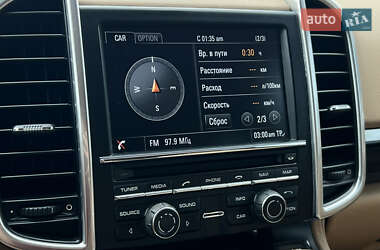 Внедорожник / Кроссовер Porsche Cayenne 2014 в 