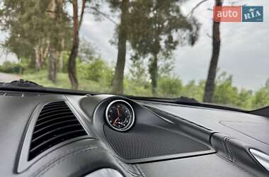 Внедорожник / Кроссовер Porsche Cayenne 2012 в 
