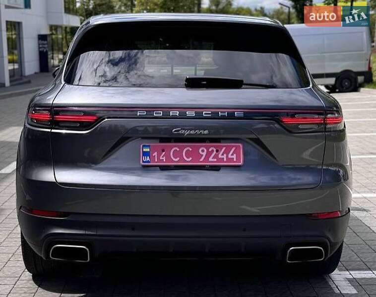 Позашляховик / Кросовер Porsche Cayenne 2019 в Львові