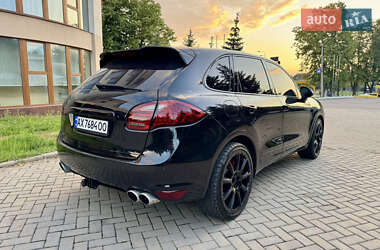 Внедорожник / Кроссовер Porsche Cayenne 2010 в 