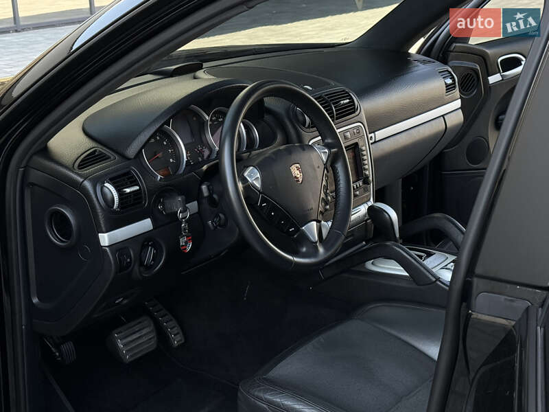 Позашляховик / Кросовер Porsche Cayenne 2009 в Дніпрі