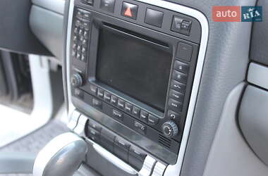 Внедорожник / Кроссовер Porsche Cayenne 2004 в 