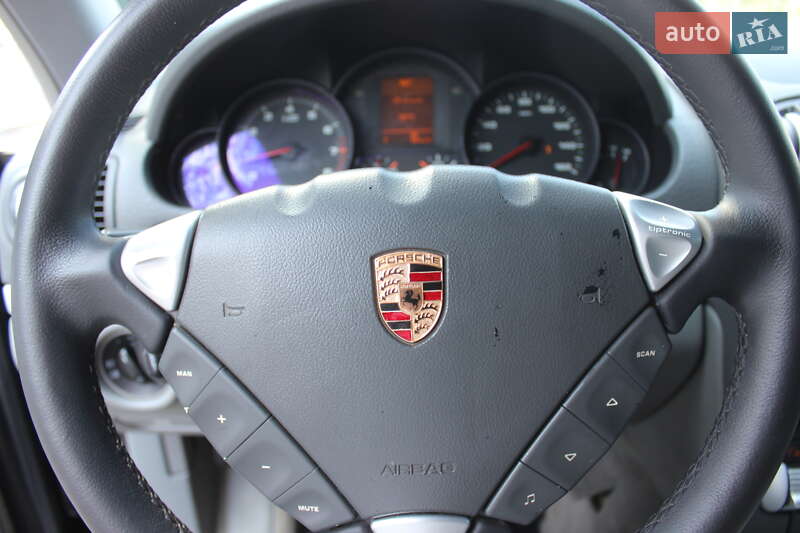 Внедорожник / Кроссовер Porsche Cayenne 2004 в Днепре фото 31 Внедорожник / Кроссовер Porsche Cayenne 2004 в Днепре
