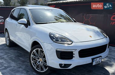 Внедорожник / Кроссовер Porsche Cayenne 2016 в 