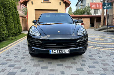 Внедорожник / Кроссовер Porsche Cayenne 2013 в 