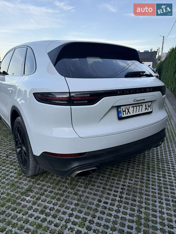 Внедорожник / Кроссовер Porsche Cayenne 2018 в Львове