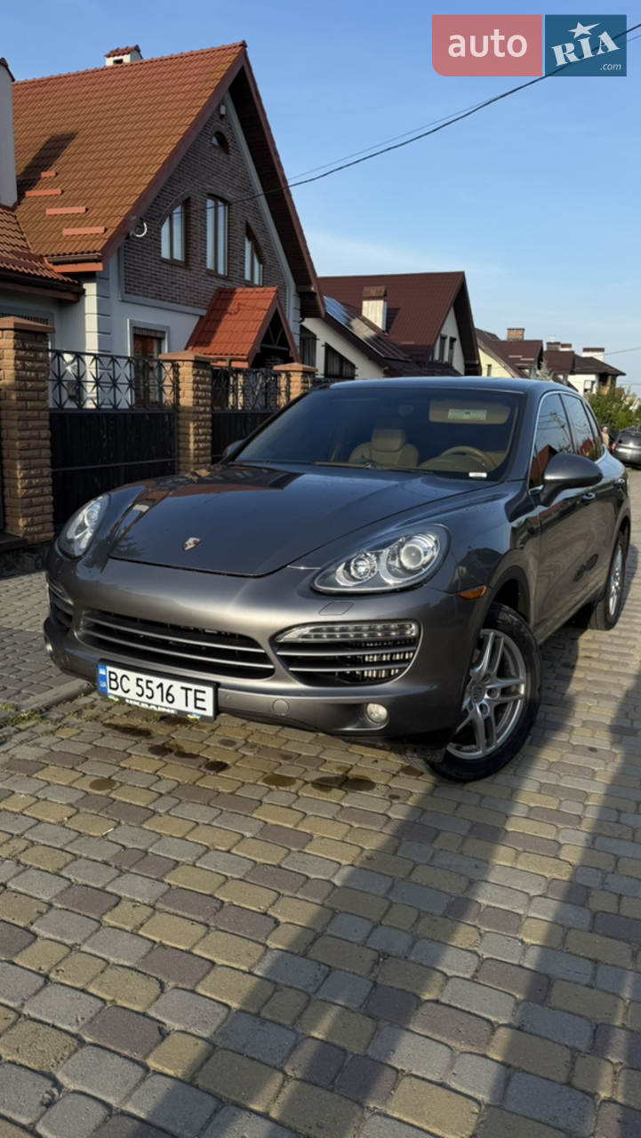 2013 Porsche Cayenne - мініатюра 41