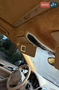 Внедорожник / Кроссовер Porsche Cayenne 2013 в 