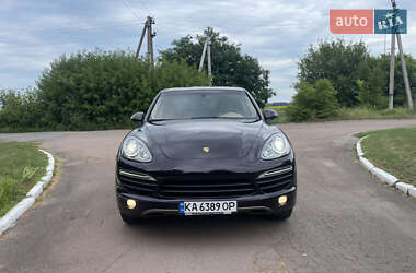 Внедорожник / Кроссовер Porsche Cayenne 2011 в 