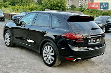Позашляховик / Кросовер Porsche Cayenne 2011 в 