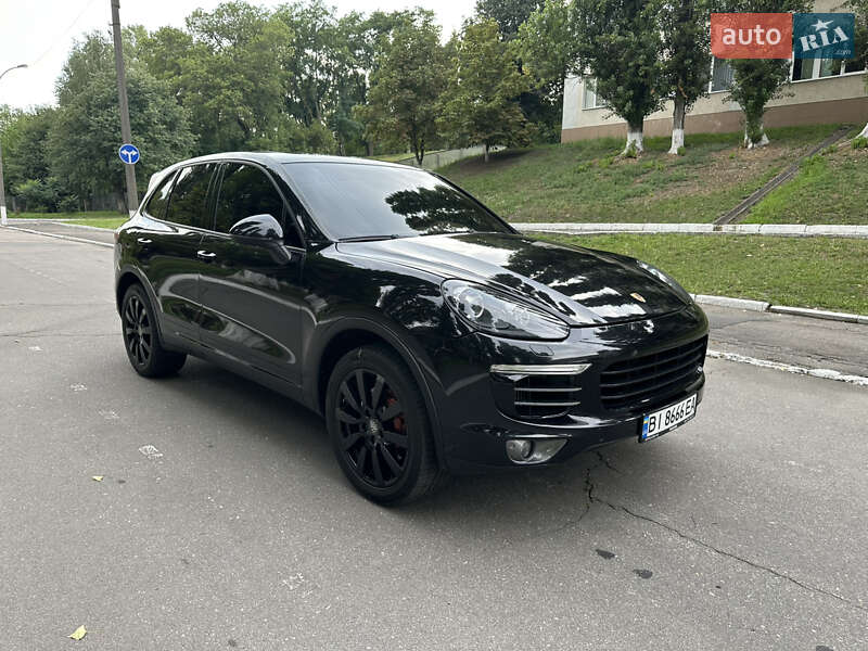 Внедорожник / Кроссовер Porsche Cayenne 2014 в Кременчуге
