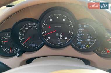 Внедорожник / Кроссовер Porsche Cayenne 2013 в 