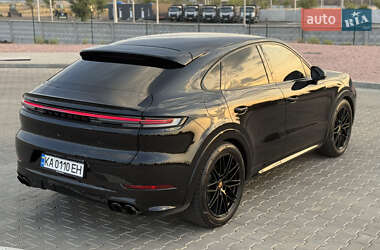 Внедорожник / Кроссовер Porsche Cayenne 2023 в 