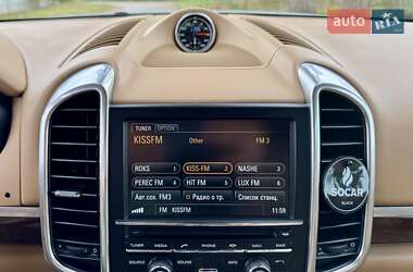 Позашляховик / Кросовер Porsche Cayenne 2013 в 