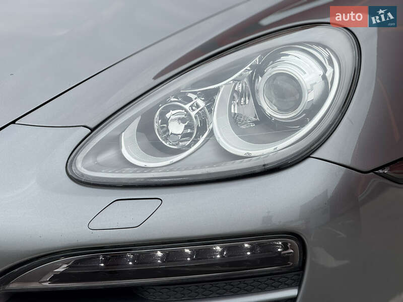 Внедорожник / Кроссовер Porsche Cayenne 2012 в Киеве фото 5 Внедорожник / Кроссовер Porsche Cayenne 2012 в Киеве