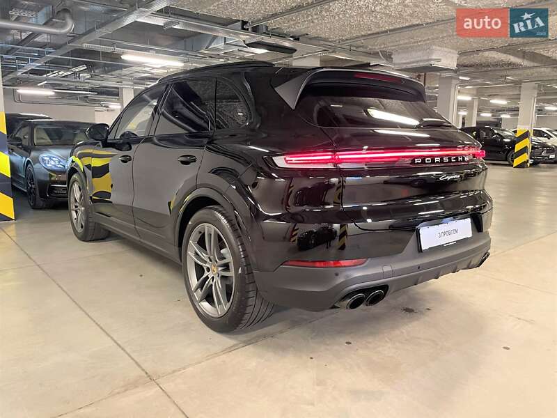 Внедорожник / Кроссовер Porsche Cayenne 2023 в Киеве фото 3 Внедорожник / Кроссовер Porsche Cayenne 2023 в Киеве