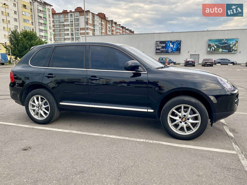Внедорожник / Кроссовер Porsche Cayenne 2005 в Ивано-Франковске