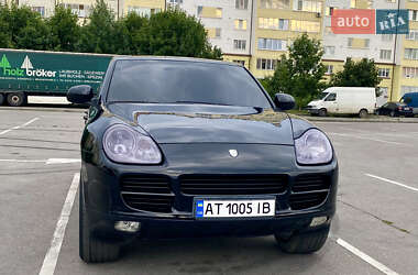 Внедорожник / Кроссовер Porsche Cayenne 2005 в 
