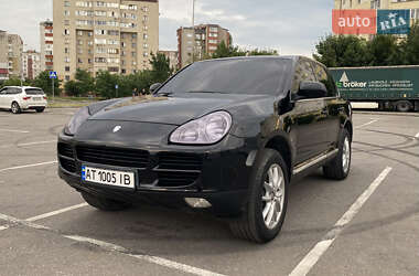 Внедорожник / Кроссовер Porsche Cayenne 2005 в 