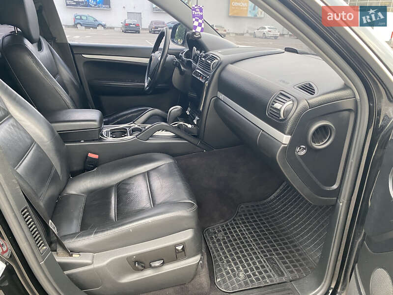 Внедорожник / Кроссовер Porsche Cayenne 2005 в Ивано-Франковске