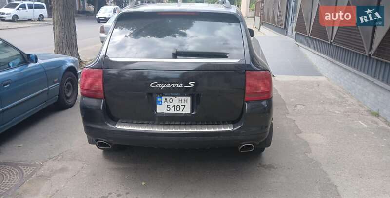 Внедорожник / Кроссовер Porsche Cayenne 2004 в Одессе
