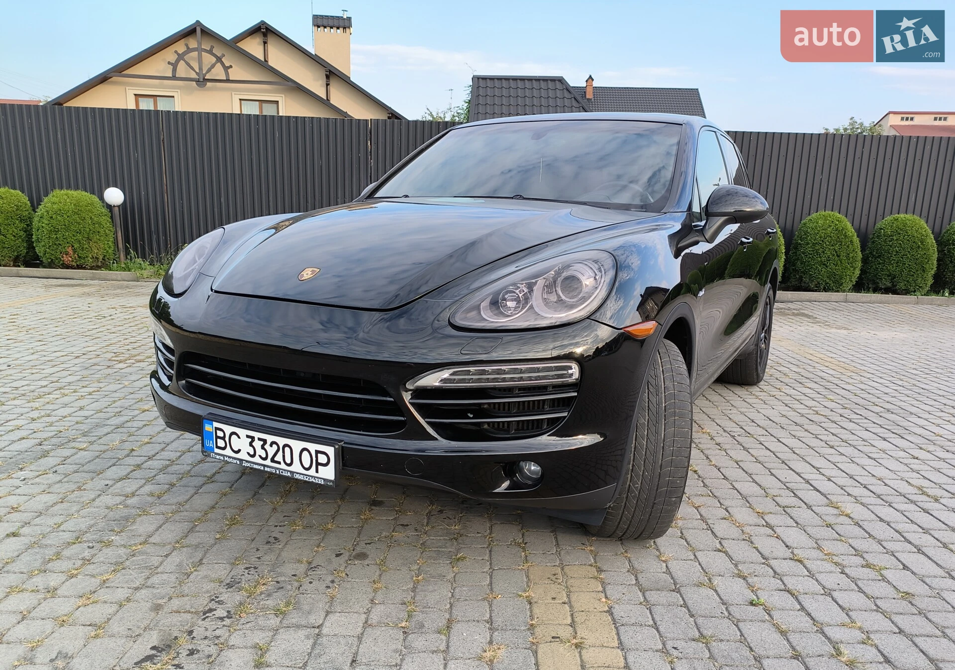 2013 Porsche Cayenne - мініатюра 2