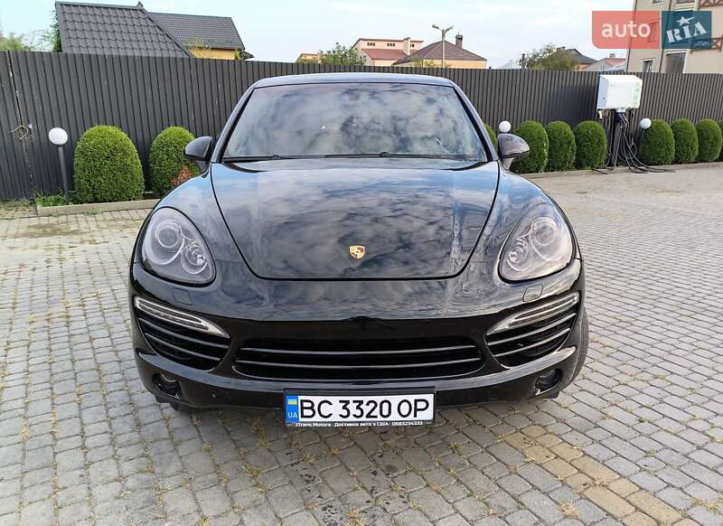 Внедорожник / Кроссовер Porsche Cayenne 2013 в Львове