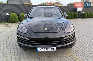 Позашляховик / Кросовер Porsche Cayenne 2013 в 