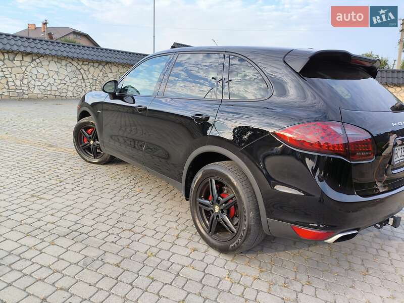 Внедорожник / Кроссовер Porsche Cayenne 2013 в Львове