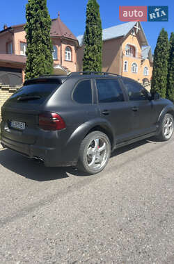 Внедорожник / Кроссовер Porsche Cayenne 2006 в 