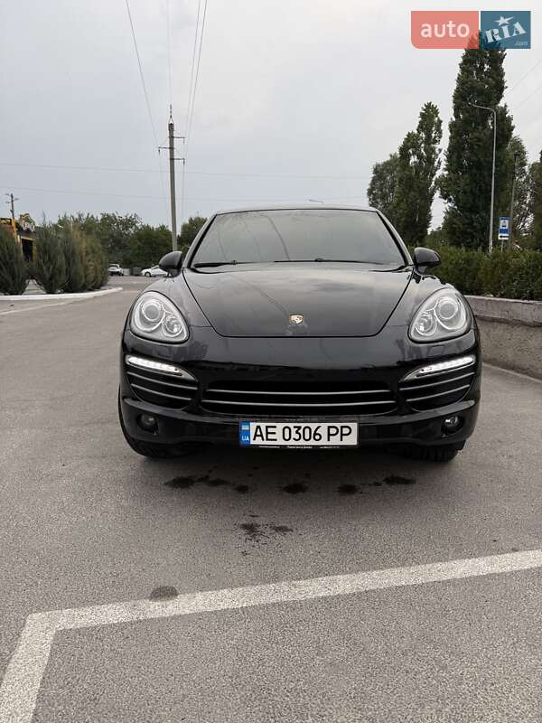 Внедорожник / Кроссовер Porsche Cayenne 2013 в Днепре