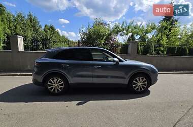 Внедорожник / Кроссовер Porsche Cayenne 2019 в 